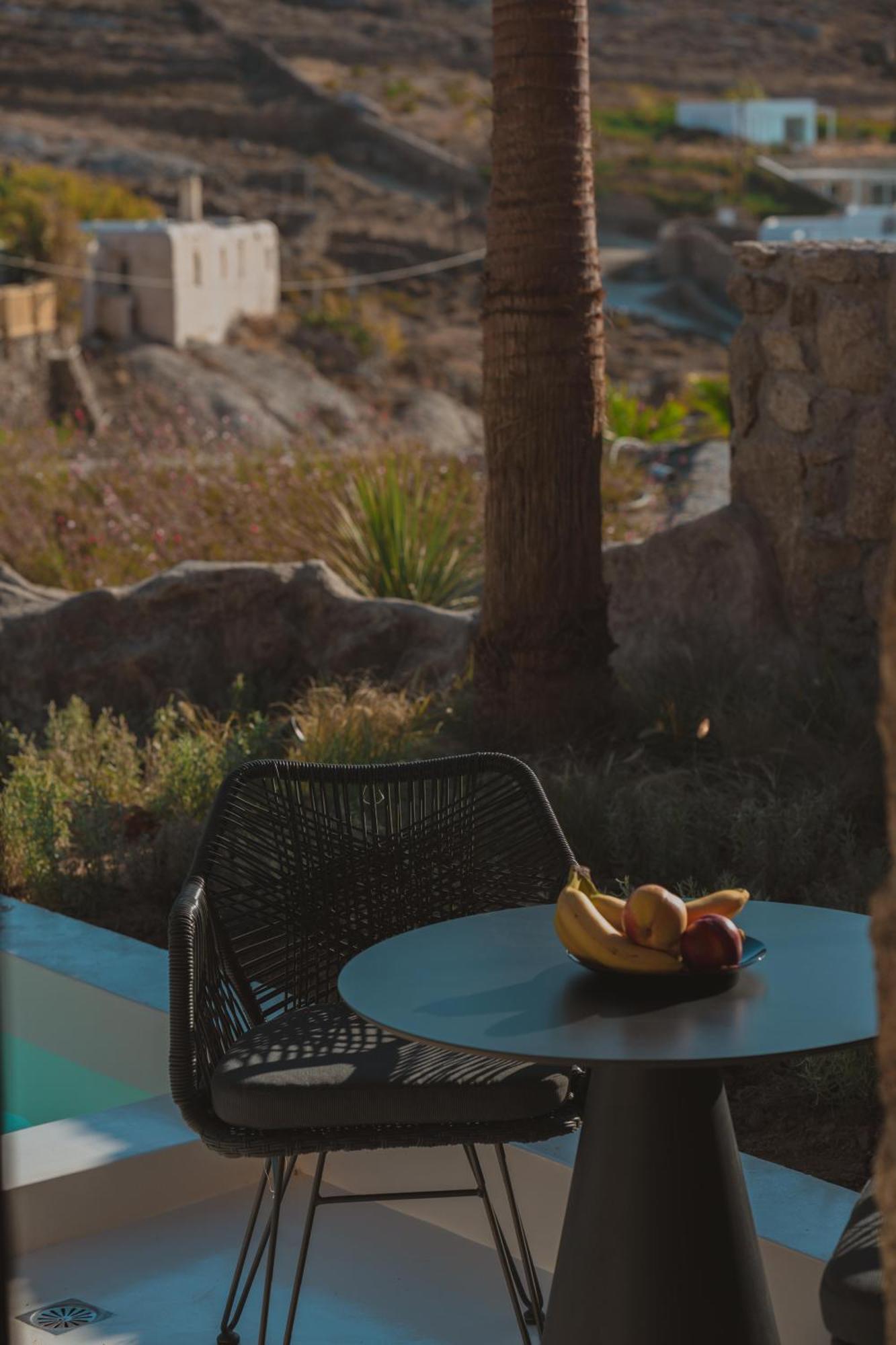 Ftelia Black Villas Ruang foto